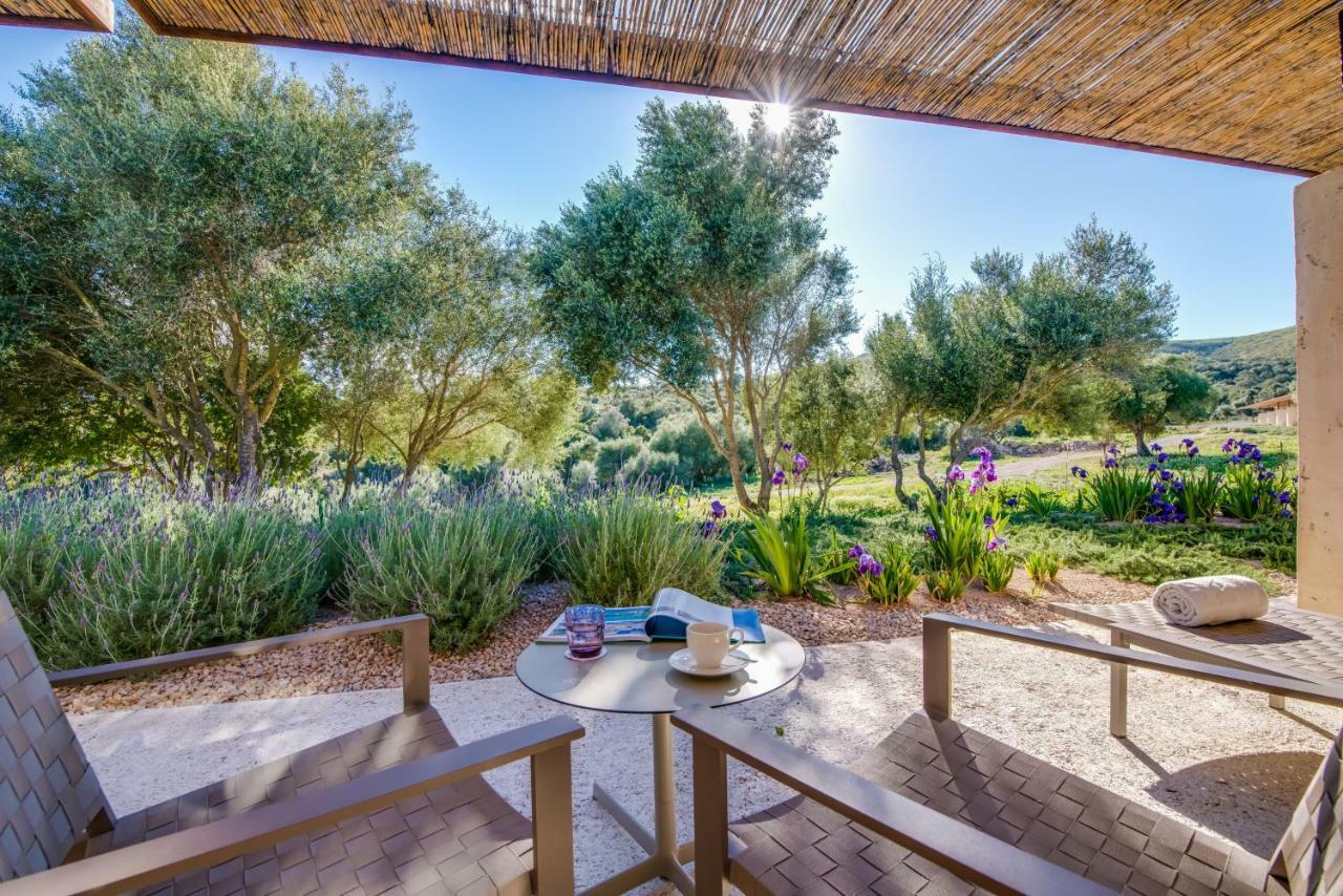 Carrossa Hotel & Spa Arta Bagian luar foto